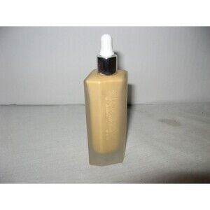 Kjaer Weis Invisible Touch Liquid Foundation 1 oz f130 Silken